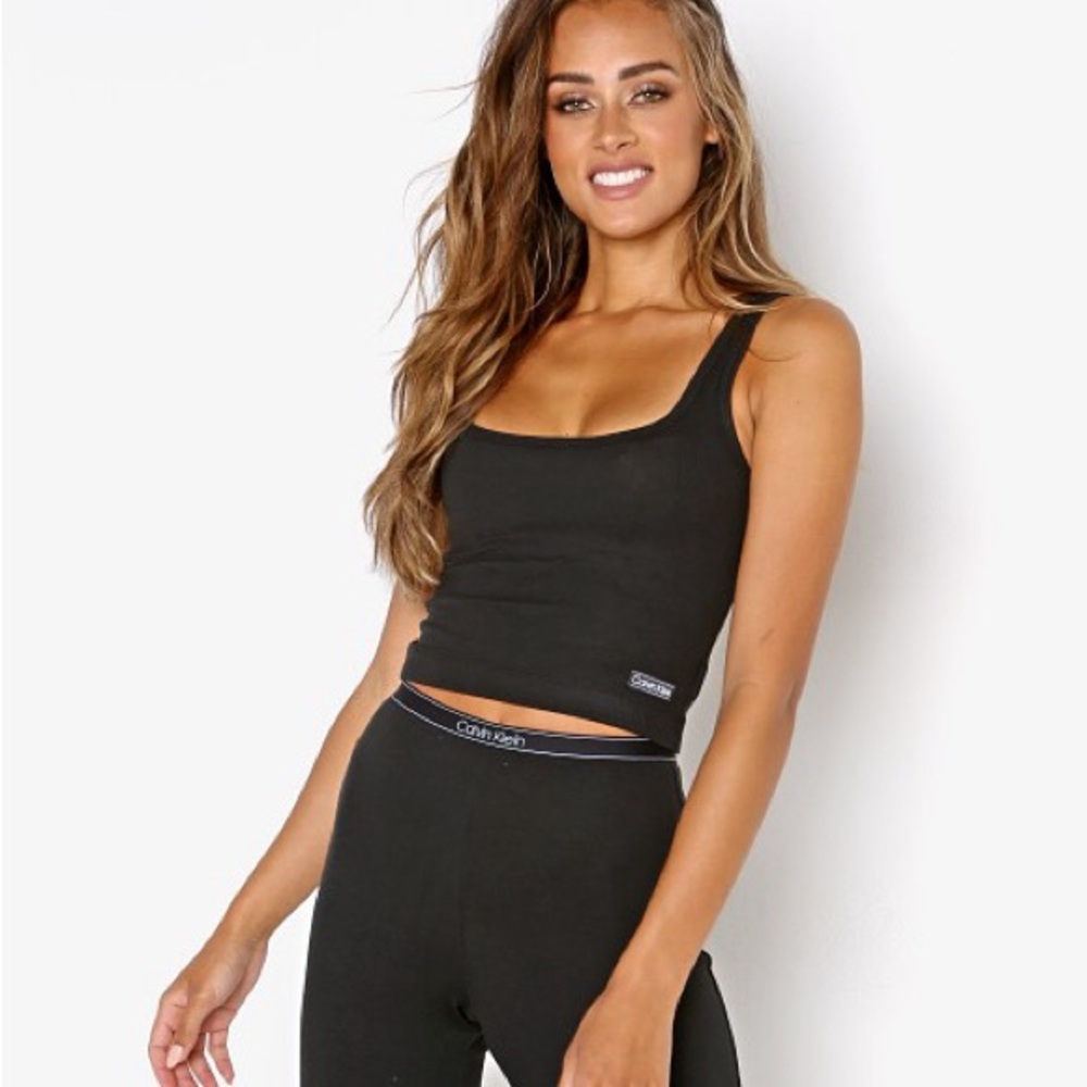 NWT Calvin Klein Pure Ribbed Tank in Black